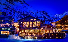 Hotel Alpenfriede
